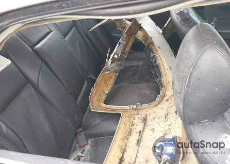 2010 Chrysler 300 Touring from USA, damaged, VIN 2C3CA4CD9AH159021